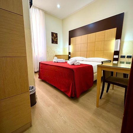Hotel Fiorella Milano Eksteriør bilde