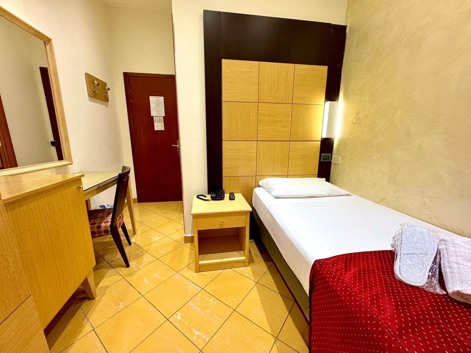 Hotel Fiorella Milano Eksteriør bilde